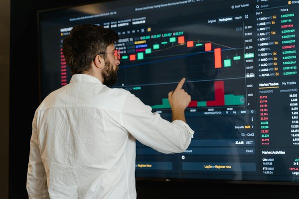 Maîtriser la Propriété Intellectuelle en Entreprise : Guide Juridique Essentiel